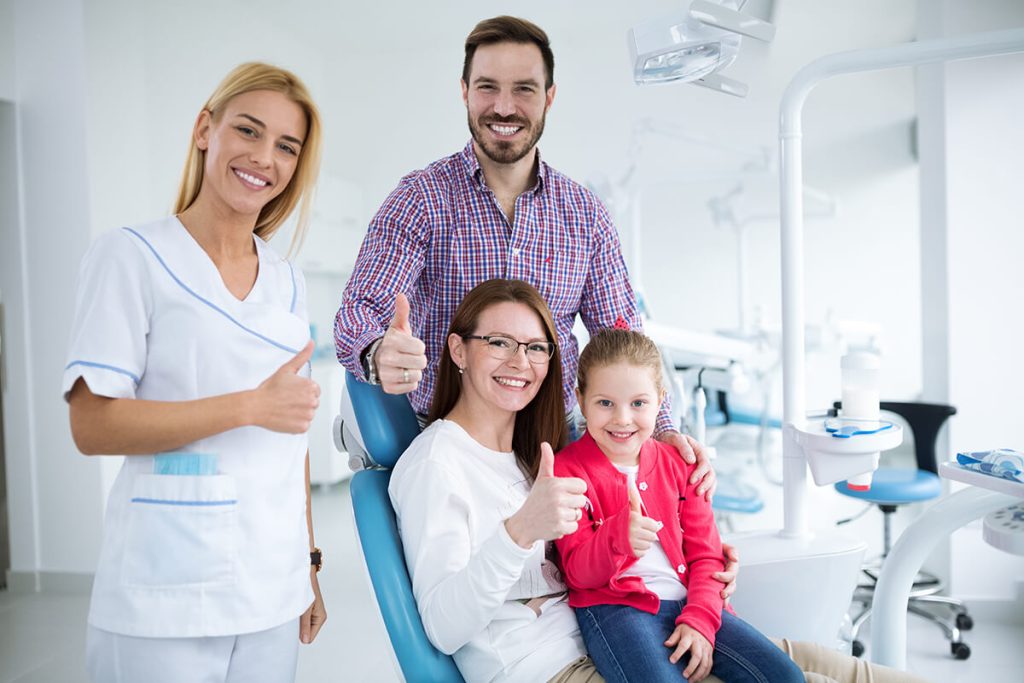 Toronto-Family-Dentistry-Finding-the-Right-Fit-for-Your-Whole-Crew
