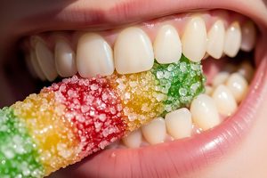 8-Habits-That-Are-Secretly-Destroying-Your-Teeth