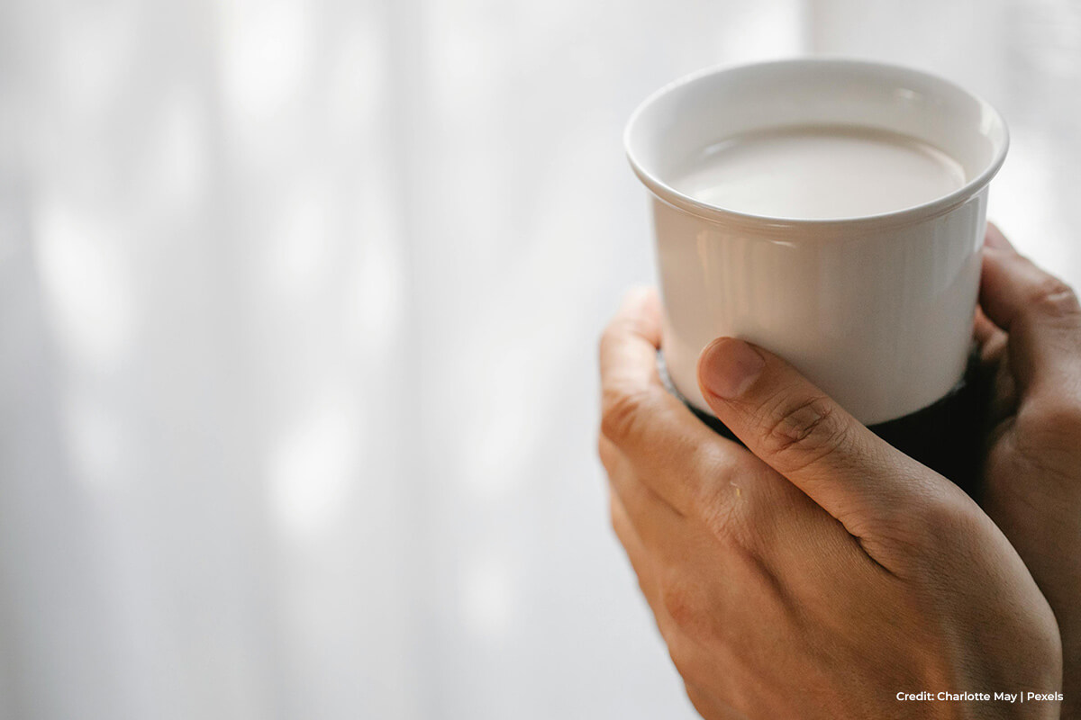 Milk-contains-calcium-that-is-great-for-dental-health