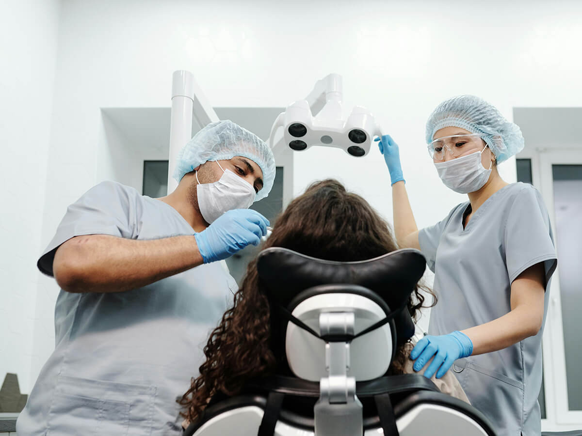 Keep-your-teeth-in-good-shape-with-regular-checkups-and-oral-examinations